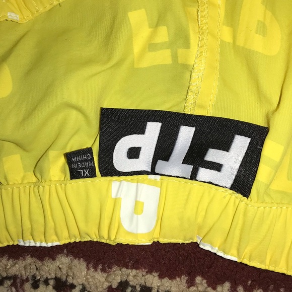 BRAND NEW FTP TRACK PANTS SIZE XL + JACKET SIZE L - Picture 3 of 8